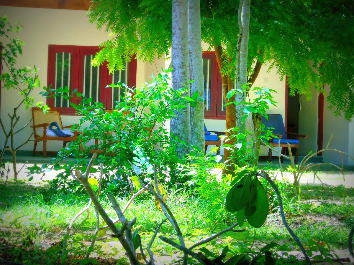 Talalla Coconut Hotel Bagian luar foto
